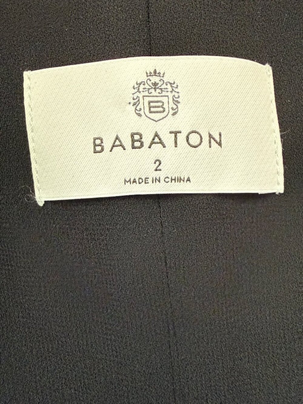 Babaton Aritzia Deniro Vest : 2 - Picture 6 of 7